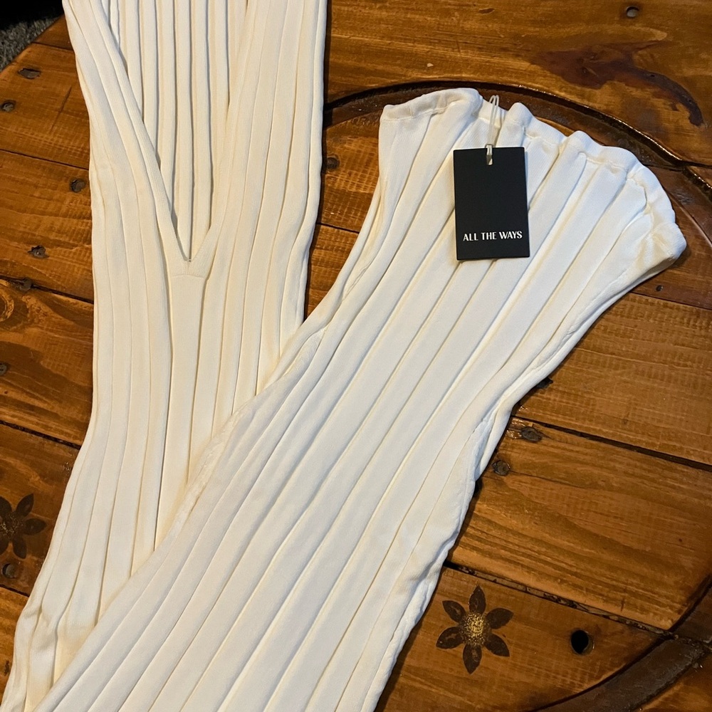 Chic Strapless White Dress